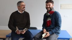 <span lang= gl >O alcalde de Carballo, Daniel P�rez, e o concelleiro Ram�n Varela</span>
