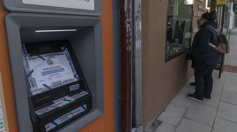 La Polic�a Local precint� el cajero autom�tico en Bertamir�ns