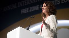 La ministra de Hacienda, Mar�a Jes�s Montero, ha advertido a Podemos de que no habr� una segunda investidura