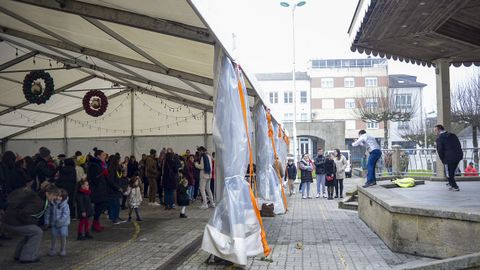 Fiesta de fin de ao en la plaza de la Constitucin de Vlilalba, organizada por el Concello