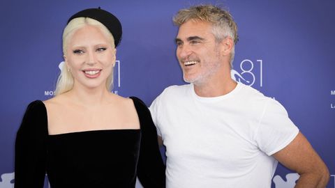 Los protagonistas de la secuela del Joker, Lady Gaga y Joaquin Phoenix durante el Festival de Venecia el pasado septiembre.