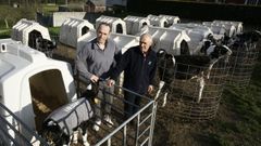Imagen de archivo de Sa�l, con su padre, en la zona donde tienen la recr�a