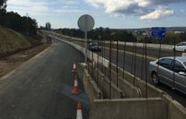 El tercer carril ya est� terminado en la mitad sur del tramo compostelano de la autopista.