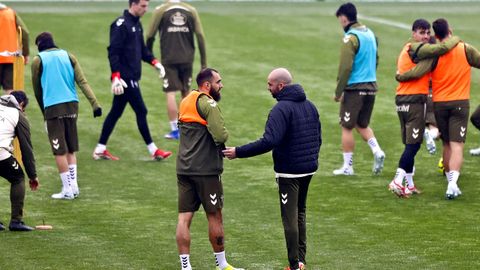 Claudio Gir�ldez y Borja Iglesias, en un entrenamiento del Celta.