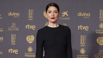 B�rbara Lennie, con vestido de Gabriela Hearst