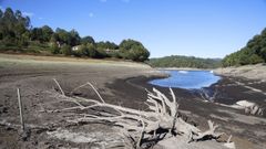 Aspecto del embalse de Eiras el pasado lunes