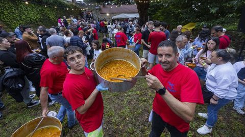 9 DE JULIO* (fecha por confirmar) / FESTA DA FAGUÍA DE CARNÉS (VIMIANZO): Considerada la fiesta gastronómica más antigua de Galicia, incluye una degustación popular de callos cada 9 de julio, en la víspera del día de San Cristóbal.