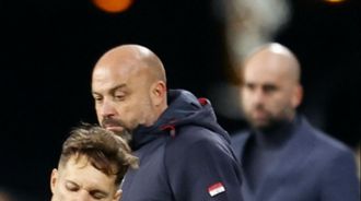 Manolo Gonz�lez y Claudio Gir�ldez, en el Celta-Espanyol de la primera vuelta.