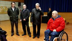 Las autoridades, con Adolfo L�pez Ba�a.