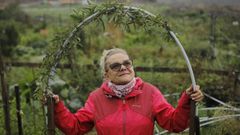 Pilar Campello en las ecohuertas del Agra do Orzn