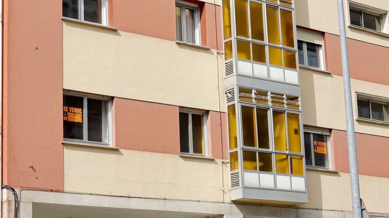 El 16 % de los pisos en venta bajaron precios en el segundo trimestre, con un descuento medio de 28.280 euros