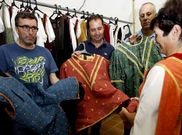 Sigue a buen ritmo el alquiler de trajes de �poca en los claustros de San Francisco. 