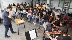Primeiro ensaio xeral no IES Isidro Parga Pondal para o concerto did�ctico deste xoves