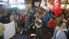 OBELISCO CONCENTRACION CONTRA LOS INCENDIOS FORESTALES CONVOCADA POR EL COMITE DE DEFENSA DO MONTE