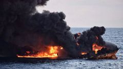China confirma el hundimiento total del petrolero iran� accidentado tras una nueva explosi�n