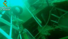 Im�genes de la inspecci�n de los buzos en el pecio.