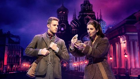 Íñigo Etayo y Jana Gómez interpretan a Dimitri y Anastasia en el musical que se representa en Madrid