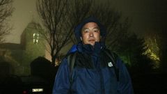 Kenichi Michimata llegando al santuario de O Cebreiro el 1 de enero del 2004.