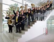 En la imagen, la secci�n de viento de la Banda Ferrol�