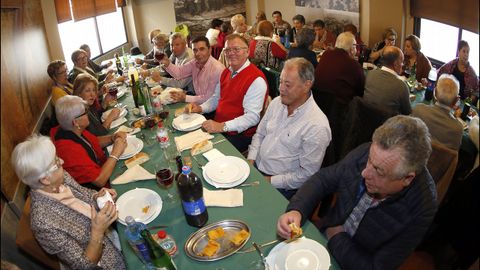 Comida de Reyes para  los mayores de Rianxo