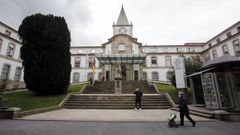 El brote de covid se origin� en la planta de oncolog�a 2 del Hospital Provincial de Pontevedra