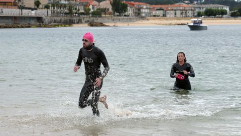  Traves�a a Nado Illa de R�a organizada por la asociaci�n contra el cancer de Ribeira 2026