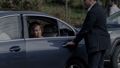 La llegada de la reina em�rita a Oulego.