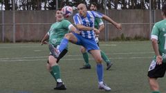 El Corcubi�n gan� al Xallas por 3-2, y los de Santa Comba pasan a ser segundos en la Liga da Costa.