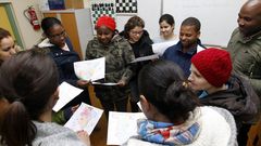 Preparaci�n de una prueba en Burela para la adquisiici�n de la nacionalidad espa�ola