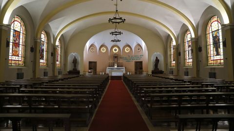 Las vidrieras de la capilla del Seminario Menor de Santiago son de una gran belleza