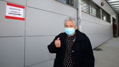 Teresa Otero, de 91 a�os, se vacun� este viernes en Boiro despu�s de haber superado varias enfermedades durante su vida