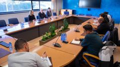 Reuni�n del comit� de Alcoa con la Xunta