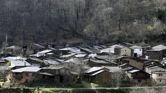 La aldea rehabilitada de Seceda es uno de los lugares elegidos para grabar esta serie