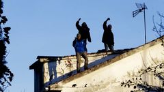 En el tejado de la casa. 