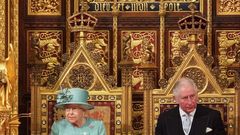 La reina y el pr�ncipe Carlos, en la apertura del Parlamento