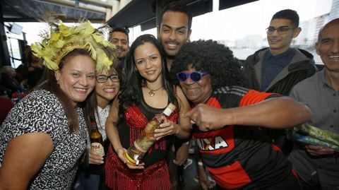 FEIJOADA Y SAMBA SOLIDARIA PARA EL BANCO DE ALIMENTOS