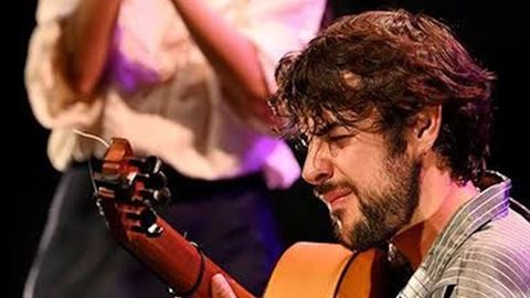 El guitarrista V�ctor Franco