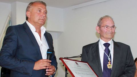 Jess Horacio Garca recibi en el 2019, de manos del alcalde de Palas de Rei, el ttulo de hijo predilecto
