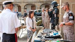 Visita de la ministra de Defensa, Margarita Robles, al Tercio Norte