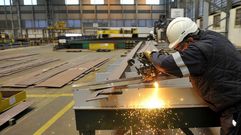 Talleres de los astilleros de Navantia en Fene