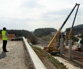 Montaje de uno de los viaductos en B�veda. 