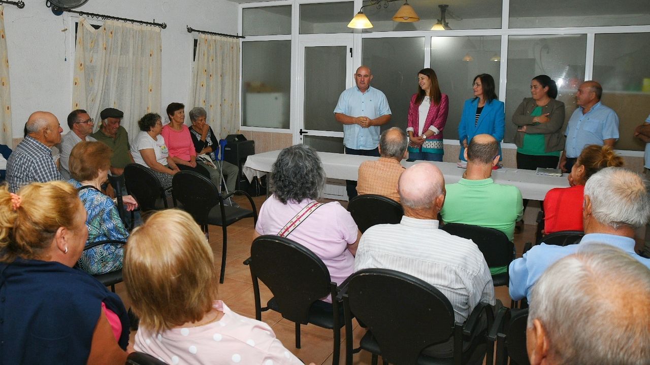La conselleira de Medio Rural asegura que el sector del vino es prioritario para el Goberno