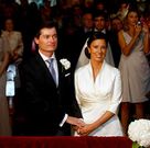 Los novios, Juan Pablo Villanueva y Ana Lastres, ante el altar.