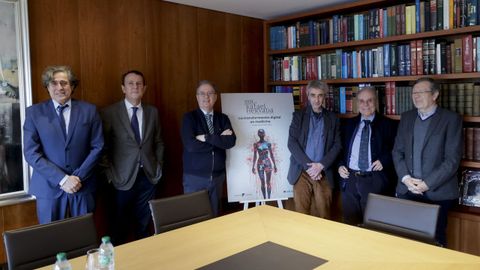 �ngel Concha, Javier Pe�a, Francisco Blanco, Gonzalo Pe�a, Eloy Fern�ndez Corral y Joaqu�n Mosquera dieron a conocer el ganador del Premio Rafael Hervada de investigaci�n 