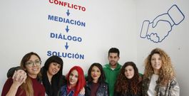 �ngela, Minerva, Patricia, Ana, Adri�n, Ant�a y �frica conforman este curso el equipo de mediaci�n del IES Montecelo. 