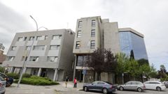 Vista da fachada dos xulgados de Vilagarc�a de Arousa