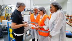 La conselleira de Econom�a e Industria, Mar�a Jes�s Lorenzana, durante su visita a Valver
