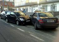 Colisi�n con tres veh�culos implicados en el n�cleo de Laxe.