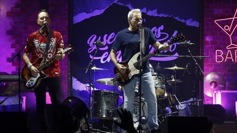 Hombres G actuando en el Coliseum en el a�o 2023