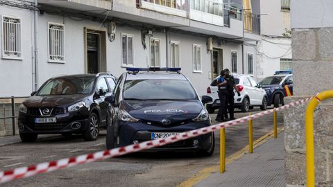 Imagen de la vivienda donde se ha encontrado el cuerpo de la mujer asesinada por su pareja en Bjar (Salamanca)